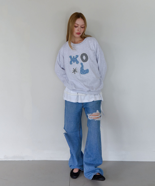 5OML（オーオーエムエル）の「oml アプリケパッチスウェットシャツ (ホワイトメランジ)（スウェット・レディース・ライトグレー・FREE）」の2枚目の写真
