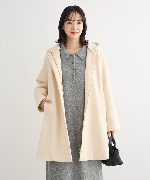 Green Parks(グリーンパークス)の「2wayフード取り外しAラインコート(ノーカラーコート・レディース・オレンジ/ベージュ/チャコールグレー/オフホワイト・FREE)」の8枚目の写真