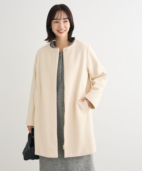 Green Parks(グリーンパークス)の「2wayフード取り外しAラインコート(ノーカラーコート・レディース・オレンジ/ベージュ/チャコールグレー/オフホワイト・FREE)」の12枚目の写真