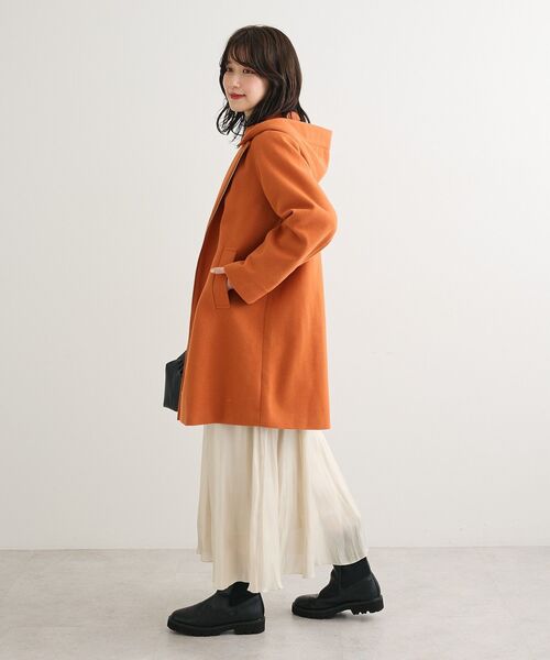 Green Parks(グリーンパークス)の「2wayフード取り外しAラインコート(ノーカラーコート・レディース・オレンジ/ベージュ/チャコールグレー/オフホワイト・FREE)」の14枚目の写真