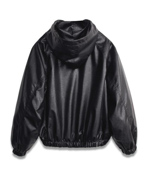 DOFFSEPT(ドフセプト)の「FAUX Leather Hoodie Jumper in Black(ライダースジャケット・レディース・その他・FREE)」の5枚目の写真