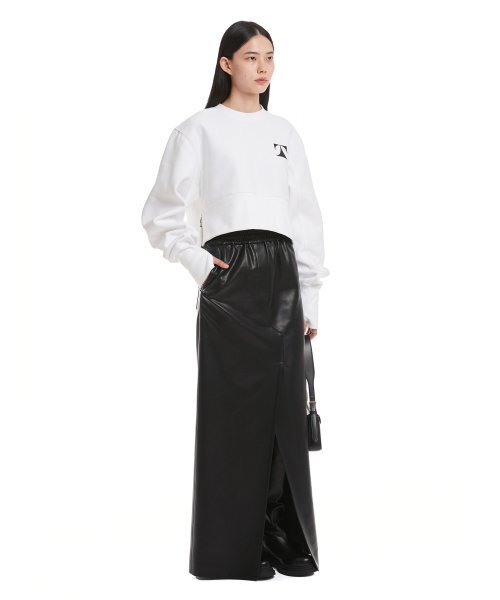 TRUNK PROJECT(トランクプロジェクト)の「White T Logo Sweatshirt(スウェット・レディース・ホワイト・SMALL/X-SMALL)」の3枚目の写真