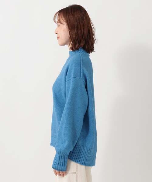 【中古】未使用品 ヴィヴァーノ VIVIANO ELASTIC TOP カットソー ハイネック 長袖 ストレッチ 薄手 花柄 M 青 ふわもちニット袖口配色ハイネックプルオーバー（Tシャツ/カットソー