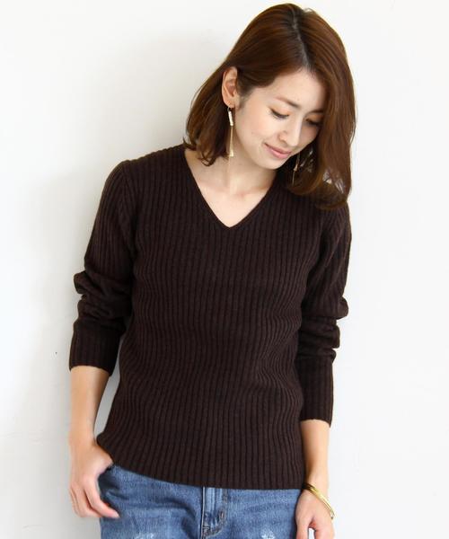 BEAUTY&YOUTH UNITED ARROWS（ビューティーアンドユースユナイテッドアローズ）の「BY 2×2リブVネックニットプルオーバー◆（ニット/セーター・レディース・ホワイト/ブラック/ライトグレー/ブラウン・FREE）」の4枚目の写真