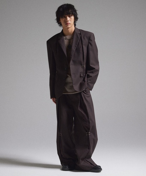 GRANCY（グランシー）の「【GRANCY】Pierced Tuck Tailored Jacket / ピアスデザインタックテーラードジャケット（テーラードジャケット・メンズ・ブラウン/ブラック・S/M/L）」の9枚目の写真