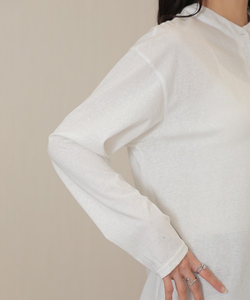 DAYRA（デイラ）の「異素材 ハーフボタン 長袖 カット トップス ヘンリーネック（Tシャツ/カットソー・レディース・ホワイト・M/XL）」の9枚目の写真