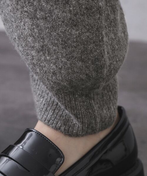 OPAQUE.CLIP（オペークドットクリップ）の「ニットパンツ/セットアップ対応可【洗濯機OK】（その他パンツ・レディース・チャコールグレー/オフホワイト・00）」の16枚目の写真