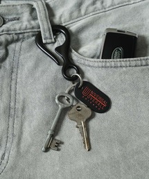 UNIVERSAL OVERALL（ユニバーサルオーバーオール）の「"02"≪UNIVERSAL OVERALL≫フック カラビナ キーリング（キーホルダー）」