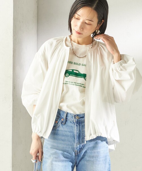 SHIPS(シップス)の「〈接触冷感 / 撥水加工〉TEXBRID(R) タフタ ギャザー 羽織 ブルゾン(ブルゾン・レディース・オフホワイト/ネイビー/ライトブルー・ONE SIZE)」の2枚目の写真