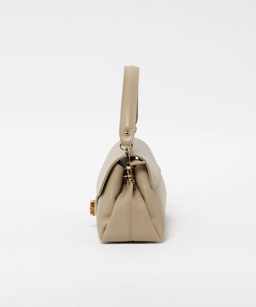 MARCO BIANCHINI(マルコビアンチーニ)の「<MARCO BIANCHINI>フラップバッグ / ワンハンドル(ショルダーバッグ・レディース・ブラック/ベージュ・FREE)」の7枚目の写真