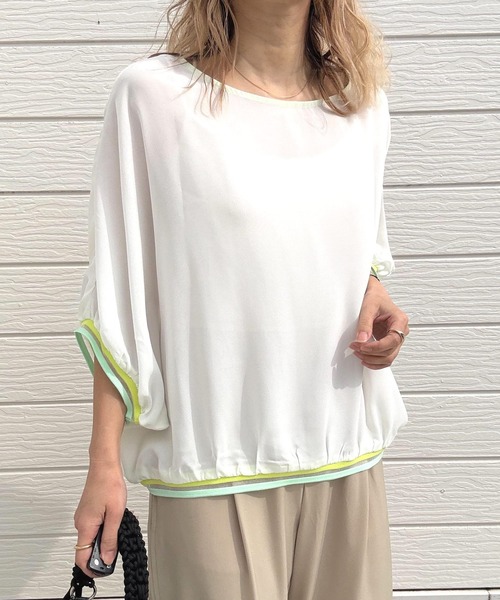 Q(キュー)の「リブヘムラインプルオーバー(シャツ/ブラウス・レディース・ブラック/アイボリー/ライトブルー・MEDIUM)」の1枚目の写真