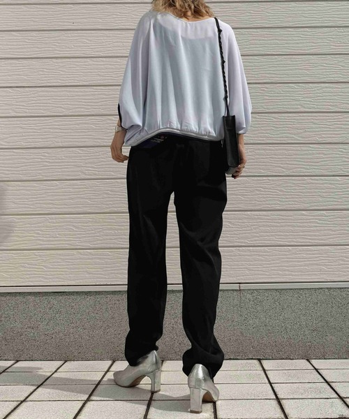 Q(キュー)の「リブヘムラインプルオーバー(シャツ/ブラウス・レディース・ブラック/アイボリー/ライトブルー・MEDIUM)」の12枚目の写真