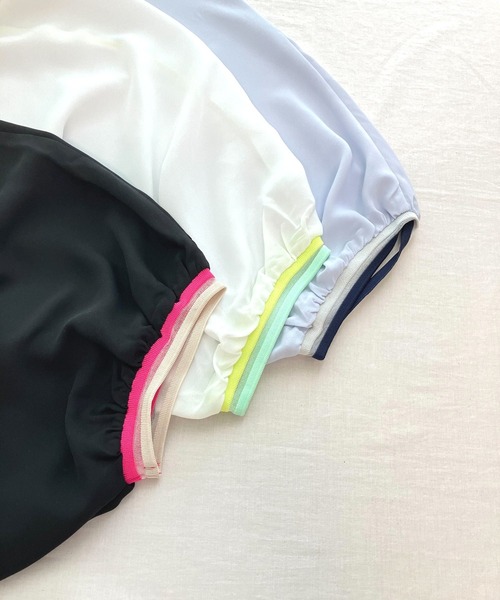 Q(キュー)の「リブヘムラインプルオーバー(シャツ/ブラウス・レディース・ブラック/アイボリー/ライトブルー・MEDIUM)」の7枚目の写真