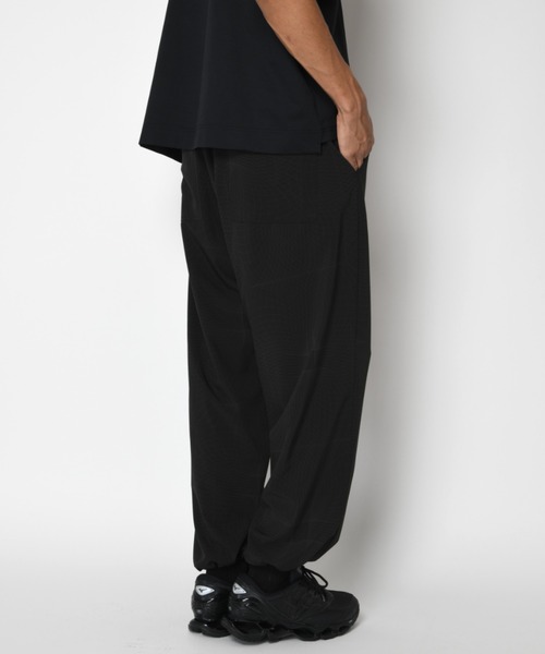 SUPERTHANKS(スーパーサンクス)の「【速乾生、清涼感素材】オリジナルプリントイージーパンツTechnical easy pants(その他パンツ・メンズ・ブラック系その他/その他/ブラック・L/M/S)」の20枚目の写真