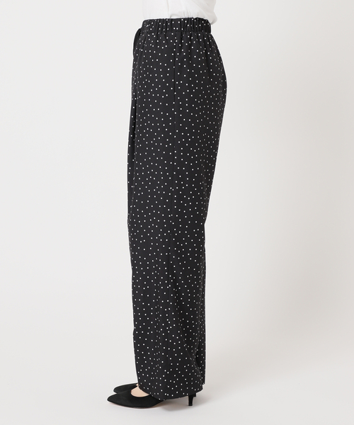 Spick & Span（スピックアンドスパン）の「《WEB限定 / 追加》ドットプリントイージーストレートパンツ（その他パンツ・レディース・マルチ・38/36）」の10枚目の写真