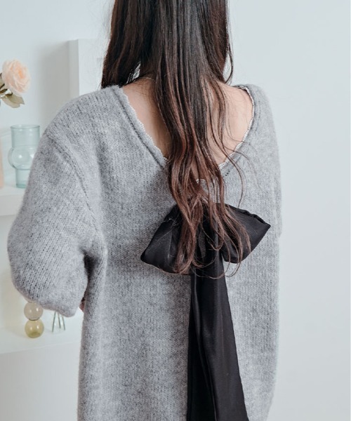 kirakiraShop(キラキラショップ)の「バックリボン Vネック ニット トップス(ニット/セーター・レディース・グレー/ブラック/アイボリー/レッド・FREE)」の19枚目の写真