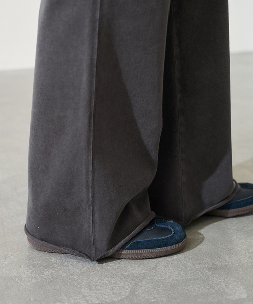 FRAMeWORK（フレームワーク）の「≪追加≫ウェットオゾンセミフレアパンツ（その他パンツ・レディース・ホワイト系その他/サックスブルー/チャコールグレー・36/38）」の19枚目の写真