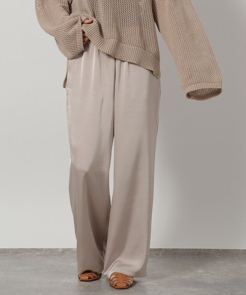 LAKOLE(ラコレ)の「サテンイージーパンツ / 658138(その他パンツ・レディース・グレー/ライトベージュ/ネイビー・FREE)」の16枚目の写真