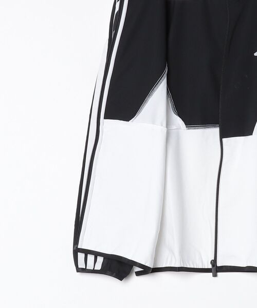 adidas(アディダス)の「アディダス adidas TEAMS ルーズフィット クロス ジャケット(ジャージ・レディース・オフホワイト/ブラック/ネイビー・S/M/L/XL)」の5枚目の写真