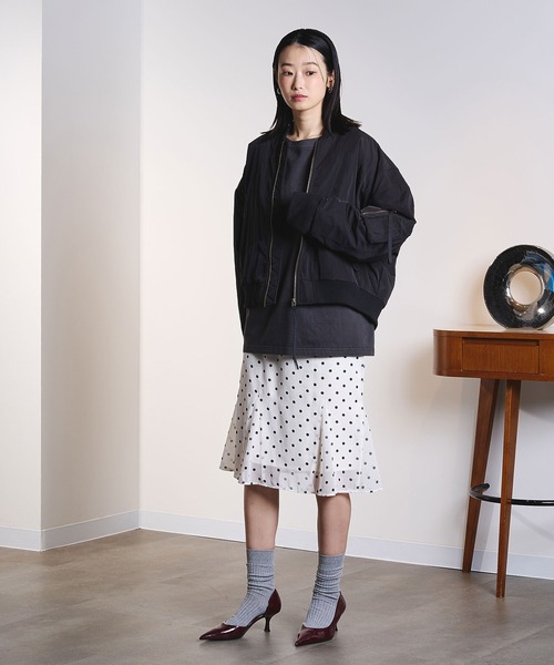 ROSE BUD（ローズバッド）の「ASSORTED MIDI SKIRT（スカート・レディース・ホワイト/ベージュ・ONE SIZE）」の3枚目の写真