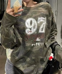 おしゃれスタ（オシャレスタ）の「カモフラ柄 ストリートロゴトップス（スウェット）」