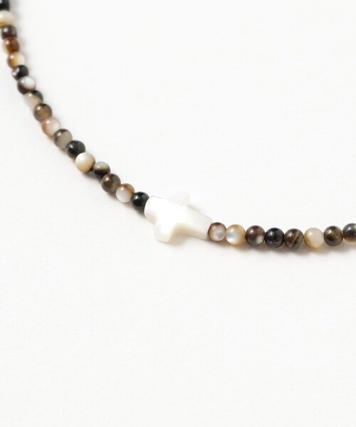 Ray BEAMS（レイビームス）の「プチ モチーフ ストーン ネックレス（ネックレス・レディース・ブラウン/グレー・ONE SIZE）」の5枚目の写真