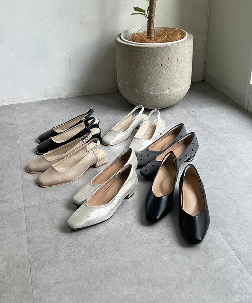 un dix cors（アンディコール）の「バックバンドスクエアパンプス（ブーツ・レディース・シルバー/ブラック/ベージュ・MEDIUM/LARGE）」の4枚目の写真