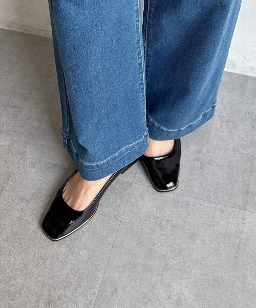 un dix cors（アンディコール）の「バックバンドスクエアパンプス（ブーツ・レディース・シルバー/ブラック/ベージュ・MEDIUM/LARGE）」の6枚目の写真