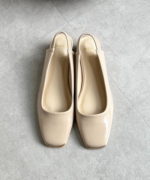 un dix cors（アンディコール）の「バックバンドスクエアパンプス（ブーツ・レディース・シルバー/ブラック/ベージュ・MEDIUM/LARGE）」の14枚目の写真