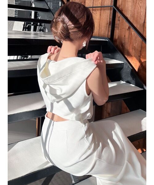 RESEXXY(リゼクシー)の「スウェットフーディワンピース(ワンピース・レディース・ブラック/ホワイト/グレー・FREE)」の5枚目の写真