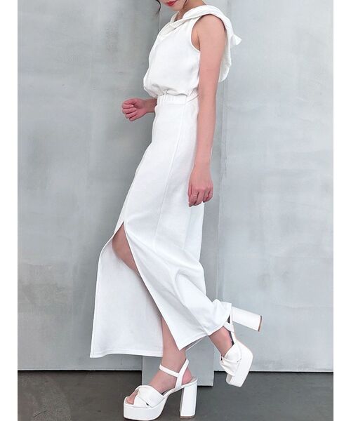 RESEXXY(リゼクシー)の「スウェットフーディワンピース(ワンピース・レディース・ブラック/ホワイト/グレー・FREE)」の7枚目の写真