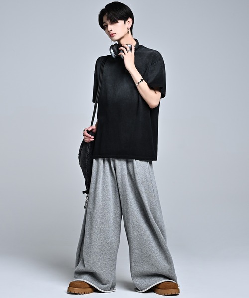 ADRER（アドラー）の「Fade / Gradation Oversize Tee ／ フェード / グラデーション オーバーサイズT（Tシャツ/カットソー・メンズ・グレー系1/ブラック系1/ライトグレー系1/ブラック系2・L/M/S/XS）」の10枚目の写真