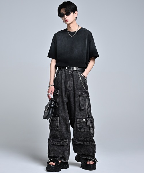 ADRER（アドラー）の「Fade / Gradation Oversize Tee ／ フェード / グラデーション オーバーサイズT（Tシャツ/カットソー・メンズ・グレー系1/ブラック系1/ライトグレー系1/ブラック系2・L/M/S/XS）」の9枚目の写真
