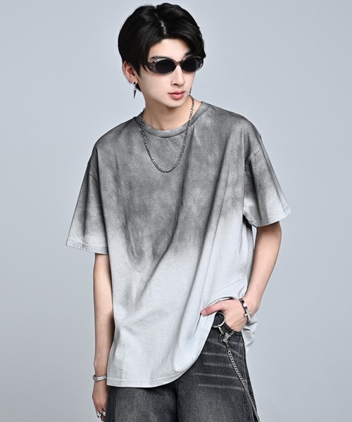 ADRER（アドラー）の「Fade / Gradation Oversize Tee ／ フェード / グラデーション オーバーサイズT（Tシャツ/カットソー・メンズ・グレー系1/ブラック系1/ライトグレー系1/ブラック系2・L/M/S/XS）」の15枚目の写真