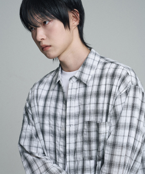 MOOVN(ムブン)の「ヴィンテージリンクルチェックシャツホワイト(シャツ/ブラウス・メンズ・その他・LARGE/MEDIUM)」の3枚目の写真