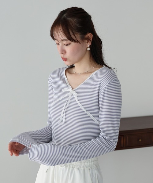 BLUEEAST(ブルーイースト)の「レースボーダーカットソー(Tシャツ/カットソー・レディース・ブルー/ブラック・MEDIUM)」の1枚目の写真
