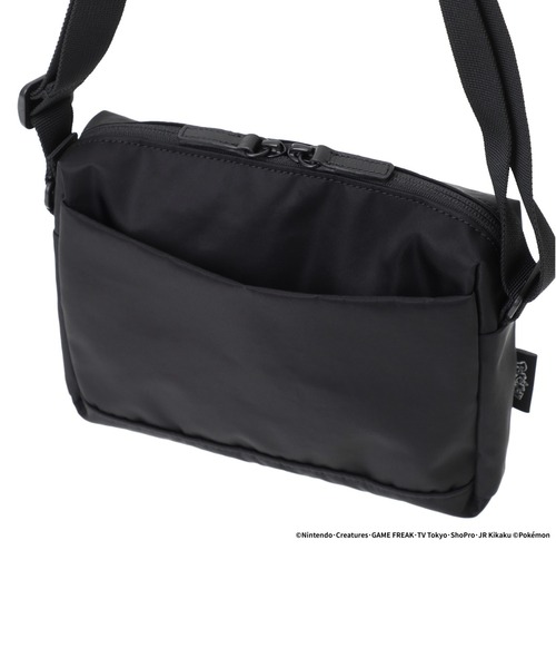 Manhattan Portage BLACK LABEL(マンハッタンポーテージ ブラックレーベル)の「WOOSTER SHOULDER BAG VER 2 TWL POKEMON(ショルダーバッグ・メンズ・ブラック・X-SMALL)」の7枚目の写真