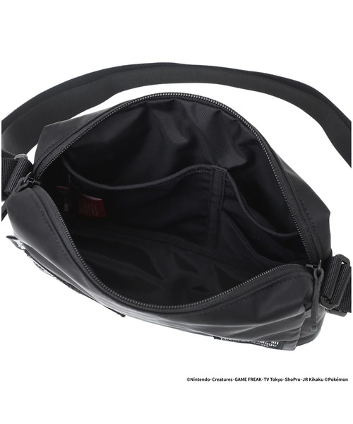 Manhattan Portage BLACK LABEL(マンハッタンポーテージ ブラックレーベル)の「WOOSTER SHOULDER BAG VER 2 TWL POKEMON(ショルダーバッグ・メンズ・ブラック・X-SMALL)」の8枚目の写真
