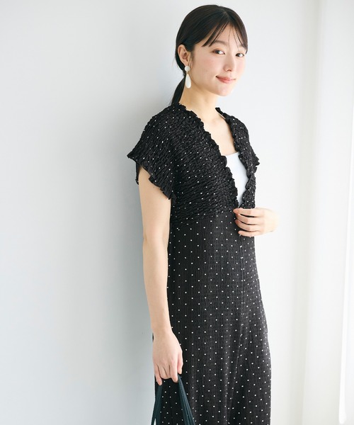coca(coca)(コカ)の「シボシャーリングVネックオールインワン(つなぎ/オールインワン・レディース・ブラック/ベージュ/ドット・L/M/S)」の15枚目の写真