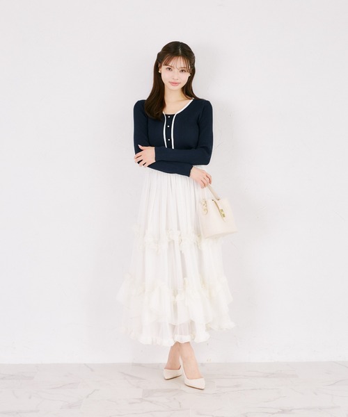 tocco closet(トッコ クローゼット)の「【ZOZO限定】フロントオープンライクバイカラーリブニットトップス(ニット/セーター・レディース・ネイビー×ホワイト/ホワイト×ブラック・M)」の11枚目の写真