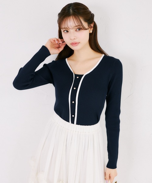 tocco closet(トッコ クローゼット)の「【ZOZO限定】フロントオープンライクバイカラーリブニットトップス(ニット/セーター・レディース・ネイビー×ホワイト/ホワイト×ブラック・M)」の14枚目の写真
