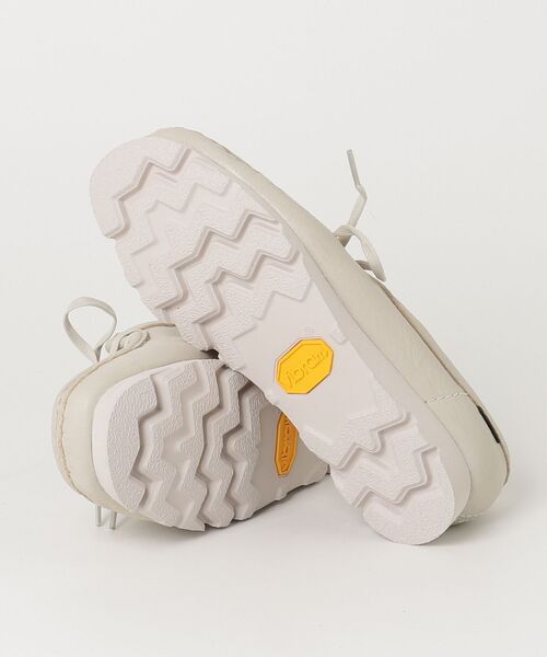 Clarks(クラークス)の「クラークス【Clarks】- ワラビーゴアテックス レザーシューズ 防水【Wallabee.GTX (WOMENS) White Leather 26185605】(モカシン/デッキシューズ・レディース・ホワイト・24.0cm/24.5cm/23.0cm/23.5cm)」の10枚目の写真