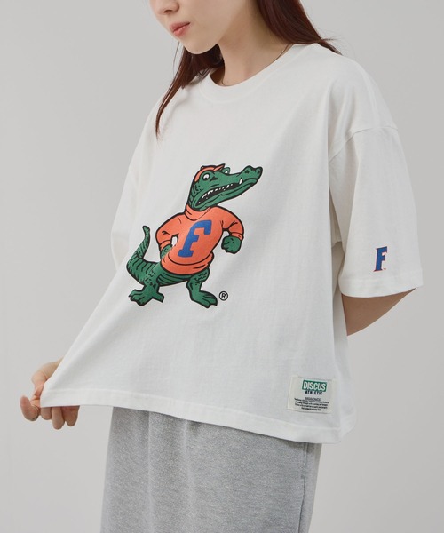 DISCUS(ディスカス)の「【DISCUS】アソートグラフィックプリント クルーネック半袖Tシャツ(Tシャツ/カットソー・レディース・ブラック/ホワイト系その他3/ブラック系1/ホワイト系その他/スミクロ/ホワイト系その他2/ネイビー/ホワイト・M/L)」の21枚目の写真