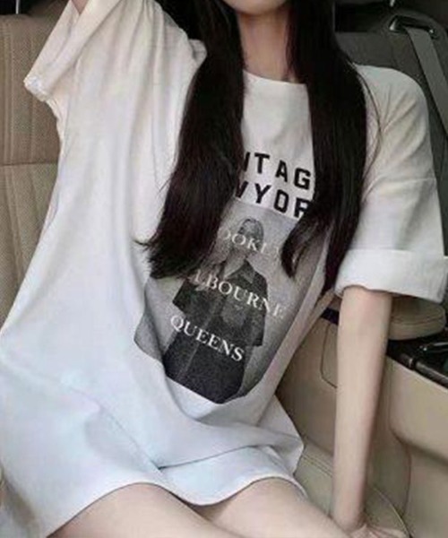 SallyLunn(サリーラン)の「フロントプリントビックTシャツ(Tシャツ/カットソー・レディース・ベージュ/ブラック/ホワイト・MEDIUM/LARGE)」の4枚目の写真
