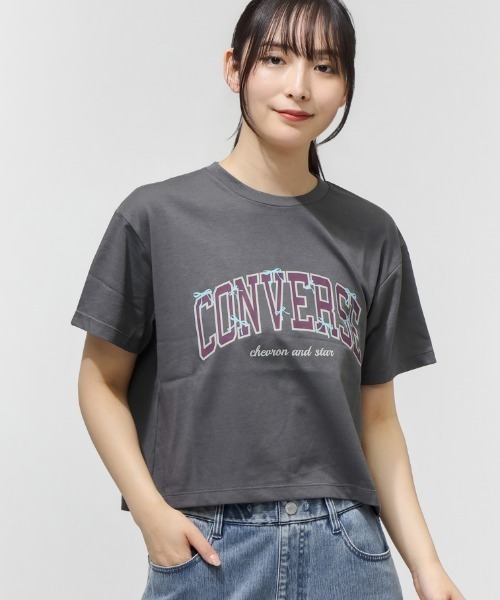 CONVERSE（コンバース）の「コンバース  RIBBON ARCH LOGO TEE L 半袖Tシャツ（Tシャツ/カットソー・レディース・チャコールグレー/ホワイト・M/L）」の2枚目の写真