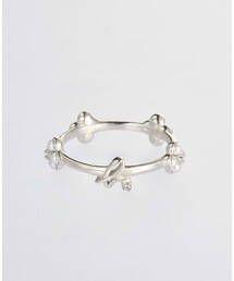 agnes b.（アニエスベー）の「"b."ロゴ フラワーモチーフ パール リング "Double bloom"（リング）」