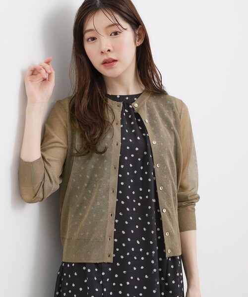 grove（グローブ）の「【洗える/名品】大人の透け感、シアーカーディガン（カーディガン/ボレロ・レディース・ブラウン系/ブラック/グレー/オフホワイト/サックスブルー/オレンジ系・02/03/04/05/01）」の4枚目の写真