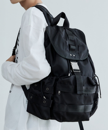 MAISON MINED（メゾンミネド）の「EYELET THREE-POCKET BUCKLE BACKPACK BLACK（バックパック/リュック）」
