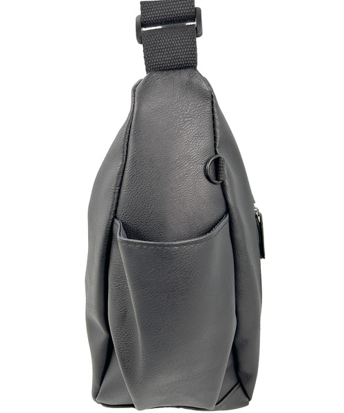 POLOCHAMPS(ポロチャンプス)の「POLOCHAMPS/ポロチャンプス PUレザーショルダーバッグ/メッセンジャーバッグ(ショルダーバッグ・メンズ・ブラック/グレー・FREE)」の18枚目の写真