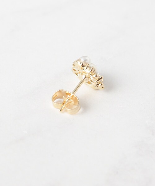 couture brooch(クチュールブローチ)の「パール調ビジューピアス(ピアス(両耳用)・レディース・ゴールド・00)」の4枚目の写真